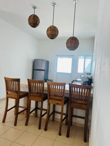 Casa Santorini in คอสตา เอสเมอรอลดา