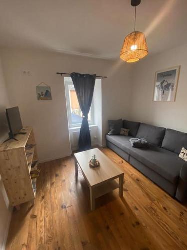 Grand Studio à 3 min du centre-ville - Location saisonnière - Bagnères-de-Bigorre