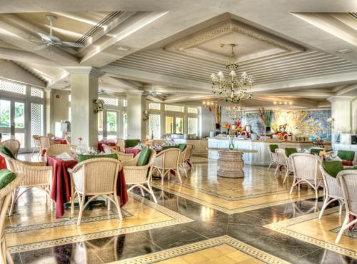 PUEBLO BONITO EMERALD BAY - ALL INCLUSIVE in Mazatlán