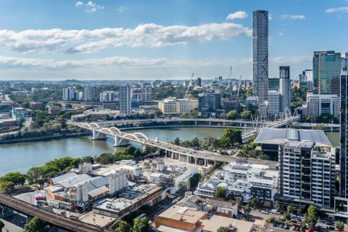 Convenient One-Bedroom Apartment in Brisbane Central Area, Brisbane