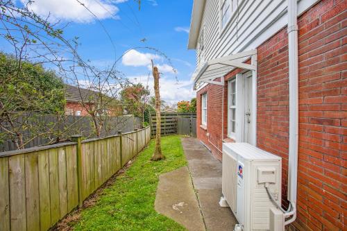 Sunlit Glow Home with Parking and Air-con, Auckland (fotografie 5)