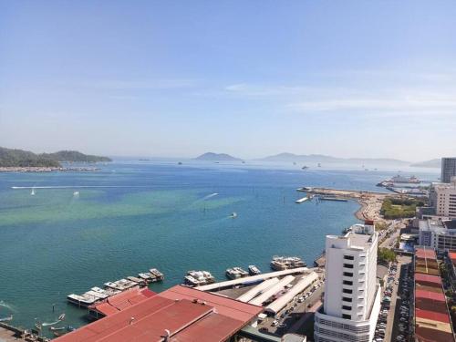 The Shore Cozy Suite in CBD The Shore Cozy Suite in CBD