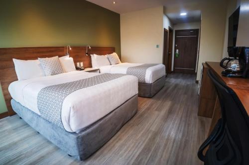593078533 Wyndham Garden Guayaquil