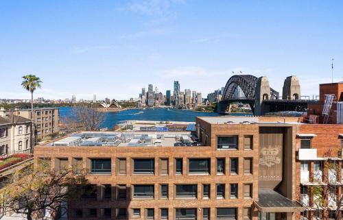 Dream Views of Sydney CBD - image 7