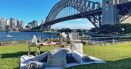 Dream Views of Sydney CBD - image 8
