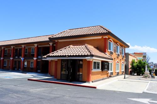 Driftwood – Santa Clara, CA