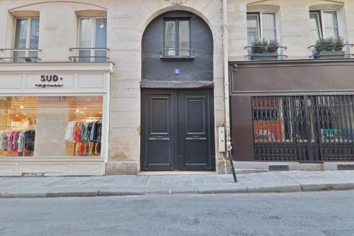 Studio Quartier Saint Michel Notre Dame Free Netflix - image 10