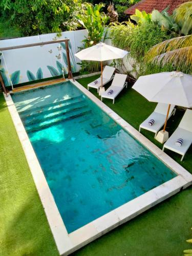Deluxe Double Room with Balcony image 4