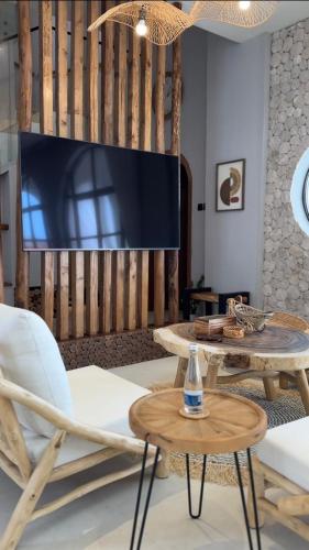 Facilities, Anara Chalet in Tiwi