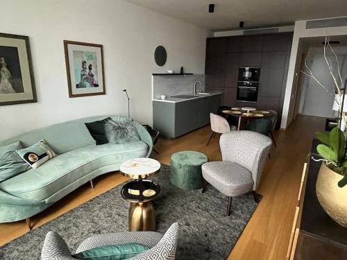 Luxury flat in Sky Park, castle view, free parking, Bratislava (fotografie 10)