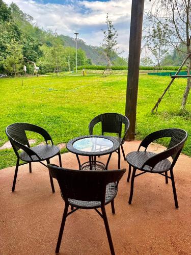 GumbieVillage & FarmStay in แม่อาย