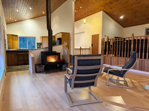 Embrace Nature's Beauty in Ferny Creek in Ferny Creek