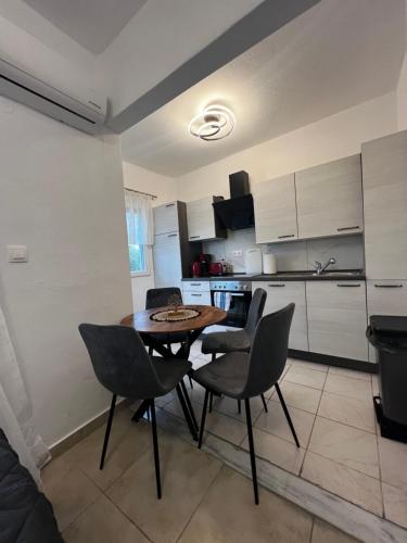 Nissos 1 apartments thassos in 스칼라 칼리라치스