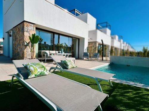 Modern Villa At Santa Rosala Lake & Life Resort