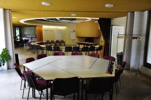 John Knox Center - image 2