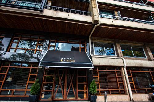 U232 Hotel - image 7