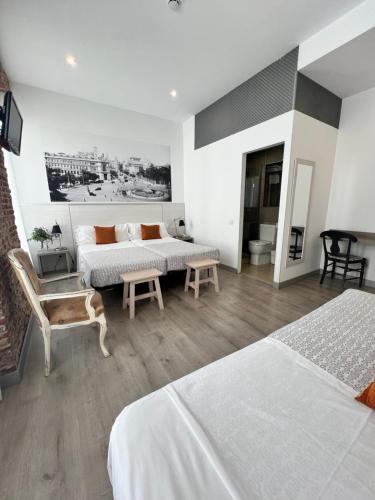 Hostal San Lorenzo near Thyssen-Bornemisza museum
