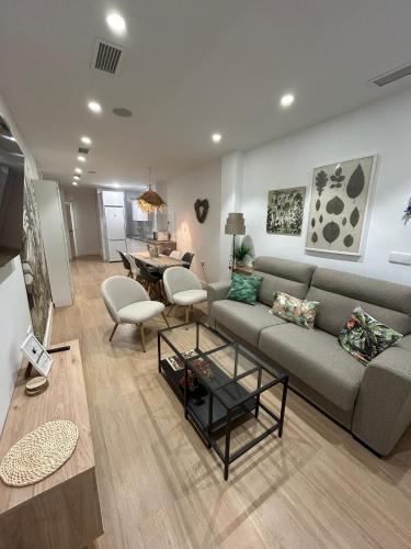 Three-Bedroom Standard Apartment