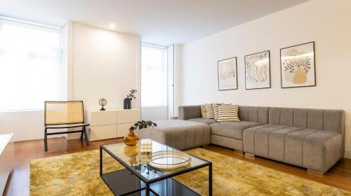 Fábrica Three-Story Charm by LovelyStay, Porto