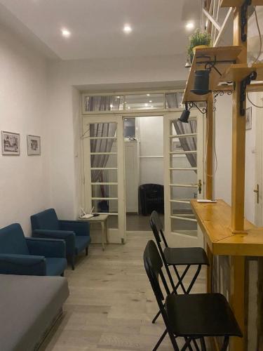 LEO Apartment - image 3