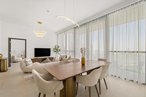 3BR plus maid's room with Burj Khalifa views, Дубай (фото 2)