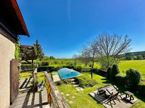 Chata Na Podhorčí (Chata Na Podhorci) in Frydstejn