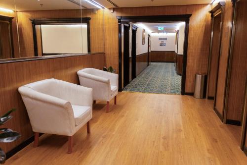 デルモン パレス ホテル