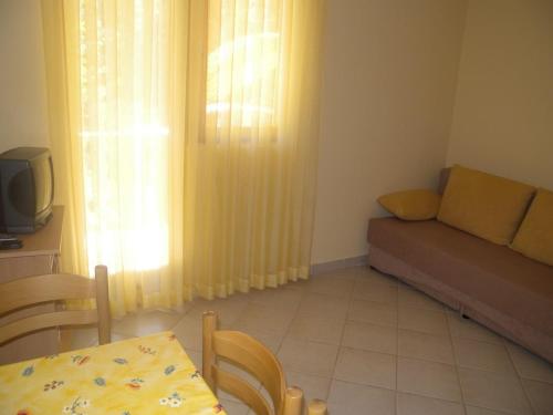 Apartment 1