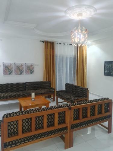 Résidence LIBOUGA - Édéa II (Residence LIBOUGA - Edea II) in Edea