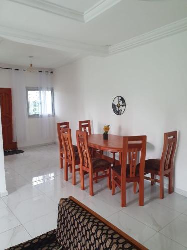 Résidence LIBOUGA - Édéa II Résidence LIBOUGA - Édéa II