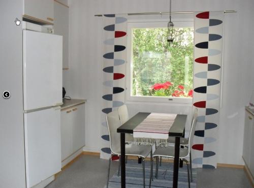 托尼曼塔羅酒店 (Tohninmaen Talo) in 托伊薩