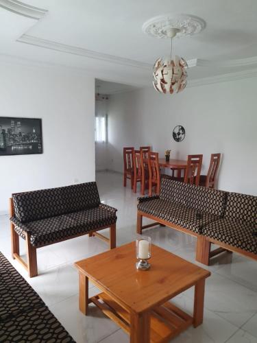 Résidence LIBOUGA - Édéa II Résidence LIBOUGA - Édéa II