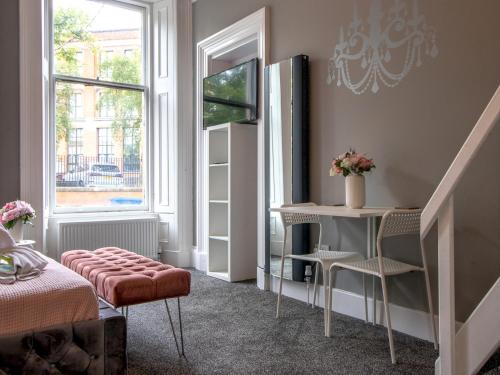 Studio Dream with Loft West End - Pass the Keys, Glasgow (photo 4)
