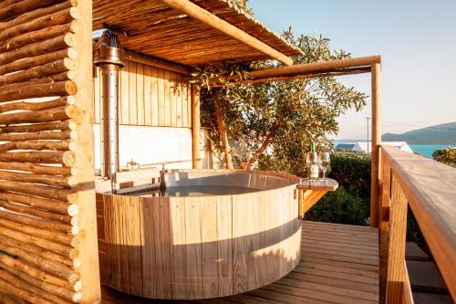 Bany calent, The Farmhouse Hotel in Myburgh Park