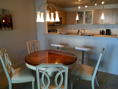 Ocean Reserve Miami Luxury Rentals - image 10