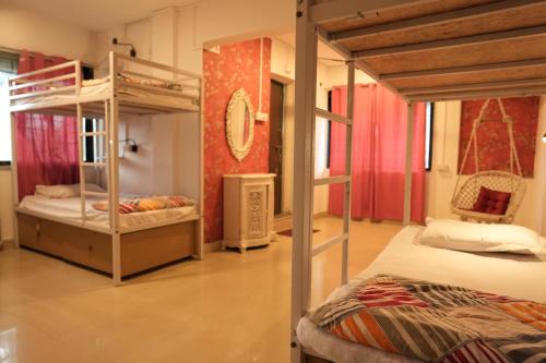 Hostell One - A complete backpacker & Coworking Hub, Pune (Foto 3)