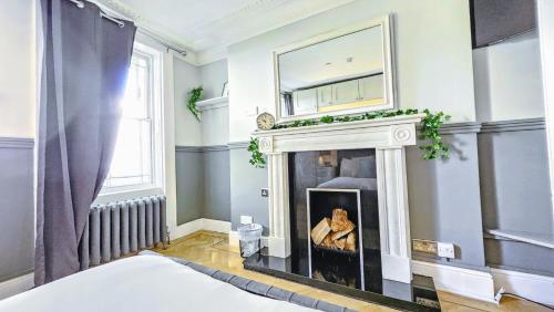 Churchill Brighton - image 12