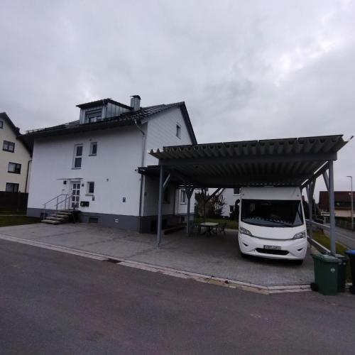 Wohnung Neunkirchen 1D in Neunkirchen am Brand
