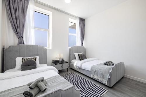 Sleek nordic style seaview condo Sleek nordic style seaview condo