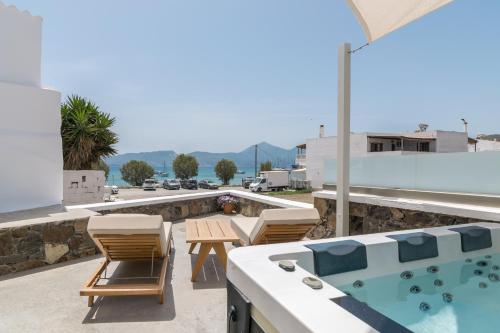 Ostria Hotel in Milos Island