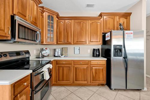 Entire home w/ Private Pool,Gated Near Disney Entire home w/ Private Pool,Gated Near Disney