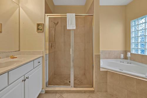 Entire home w/ Private Pool,Gated Near Disney Entire home w/ Private Pool,Gated Near Disney