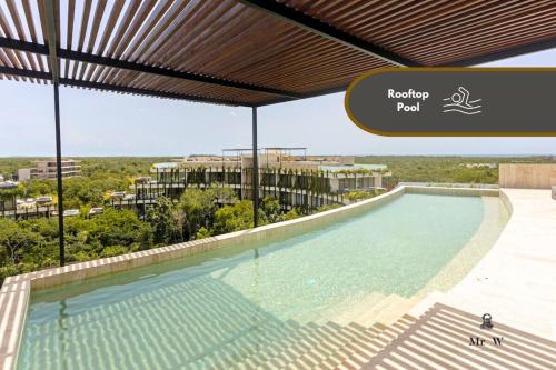 Luxury Stay Pools, Gym, Beach Access, Fast Wifi! in Tulum, Mexico