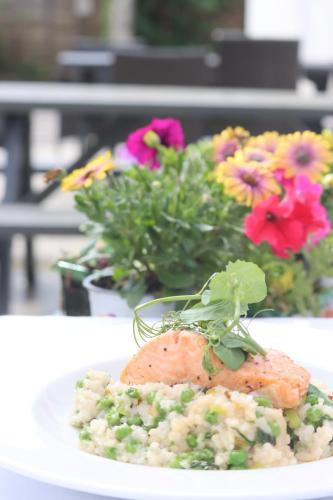 The Castle Hotel - 식음료(F&B)