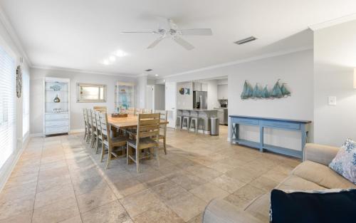 Summer Breeze by Oversee 30A