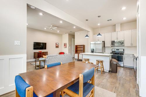 2 Mi to Dtown Convenient Houston Home! in Houston, USA