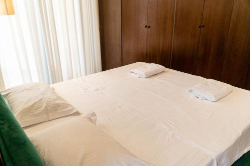 Signature apartment 12, Tirana (photo 2)