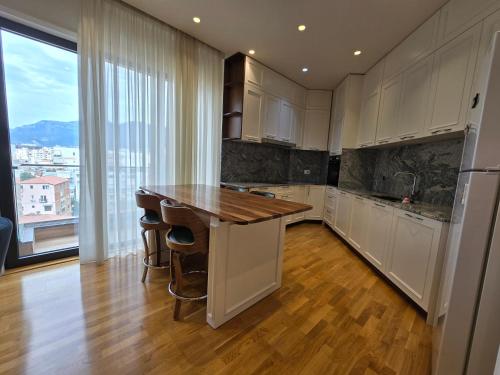 Signature apartment 12, Tirana (photo 10)