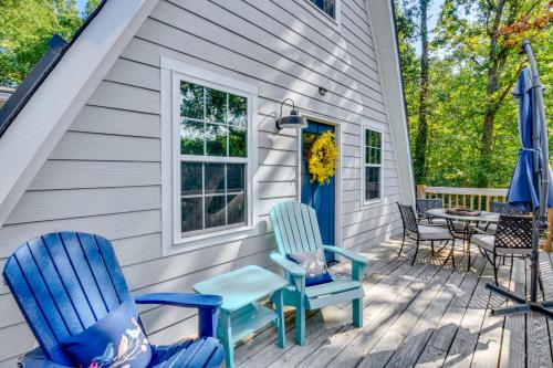 A-Frame Anderson Cabin Half Mi to Lake Hartwell! in Townville, USA