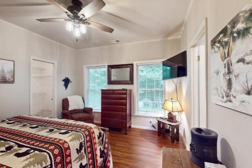 High Mountain Hideaway in Banner Elk, USA